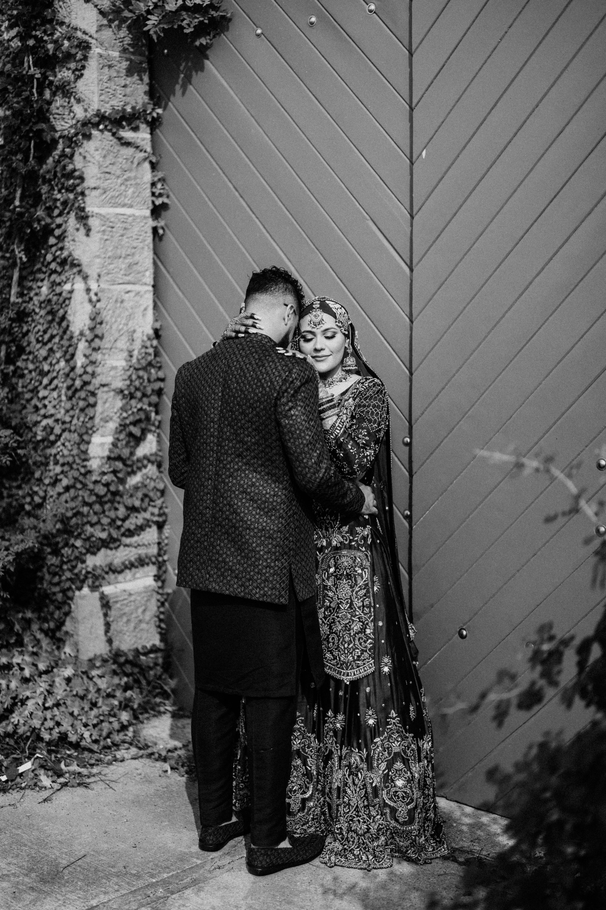 Iqra & Talha - Photo 8