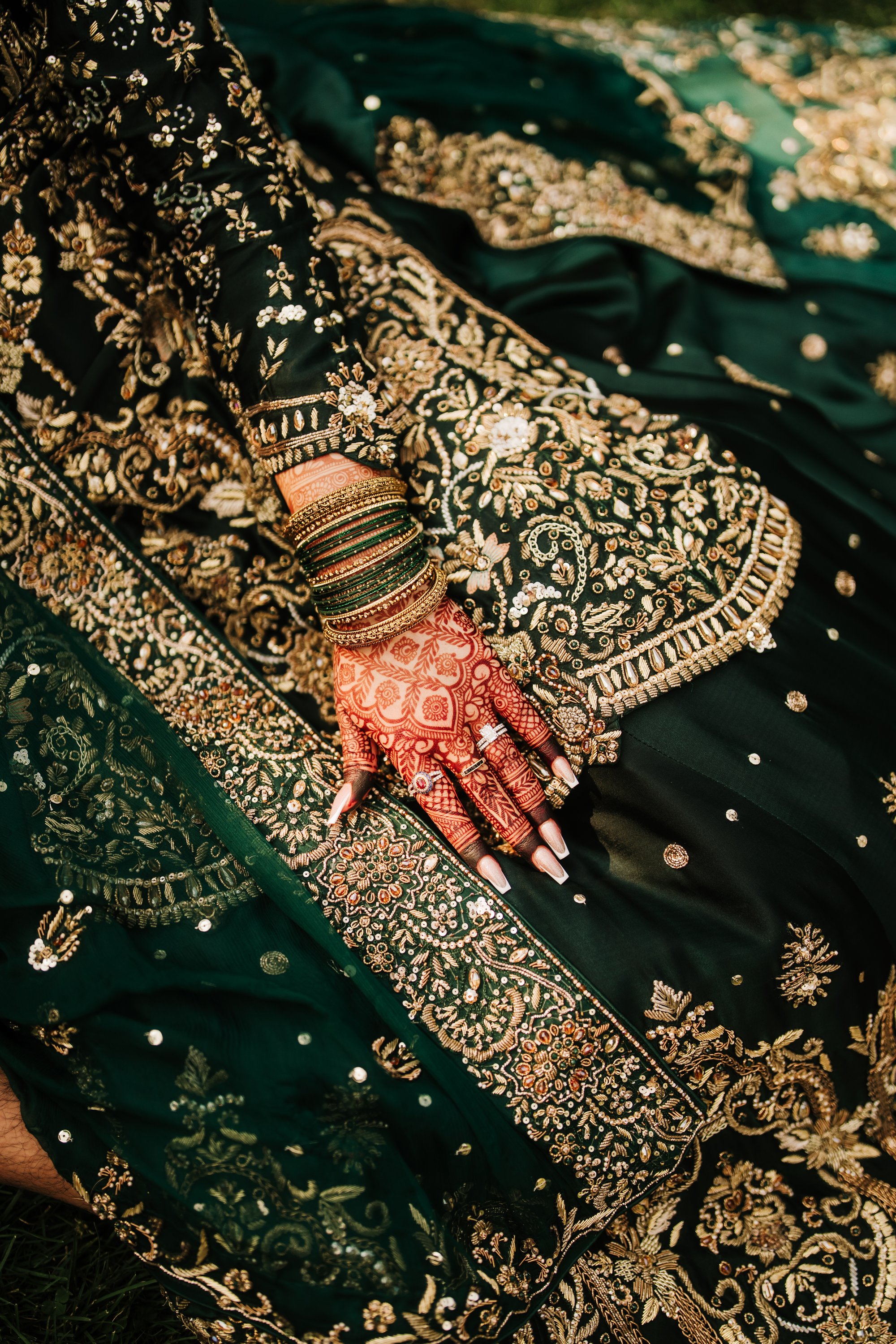Iqra & Talha - Photo 19
