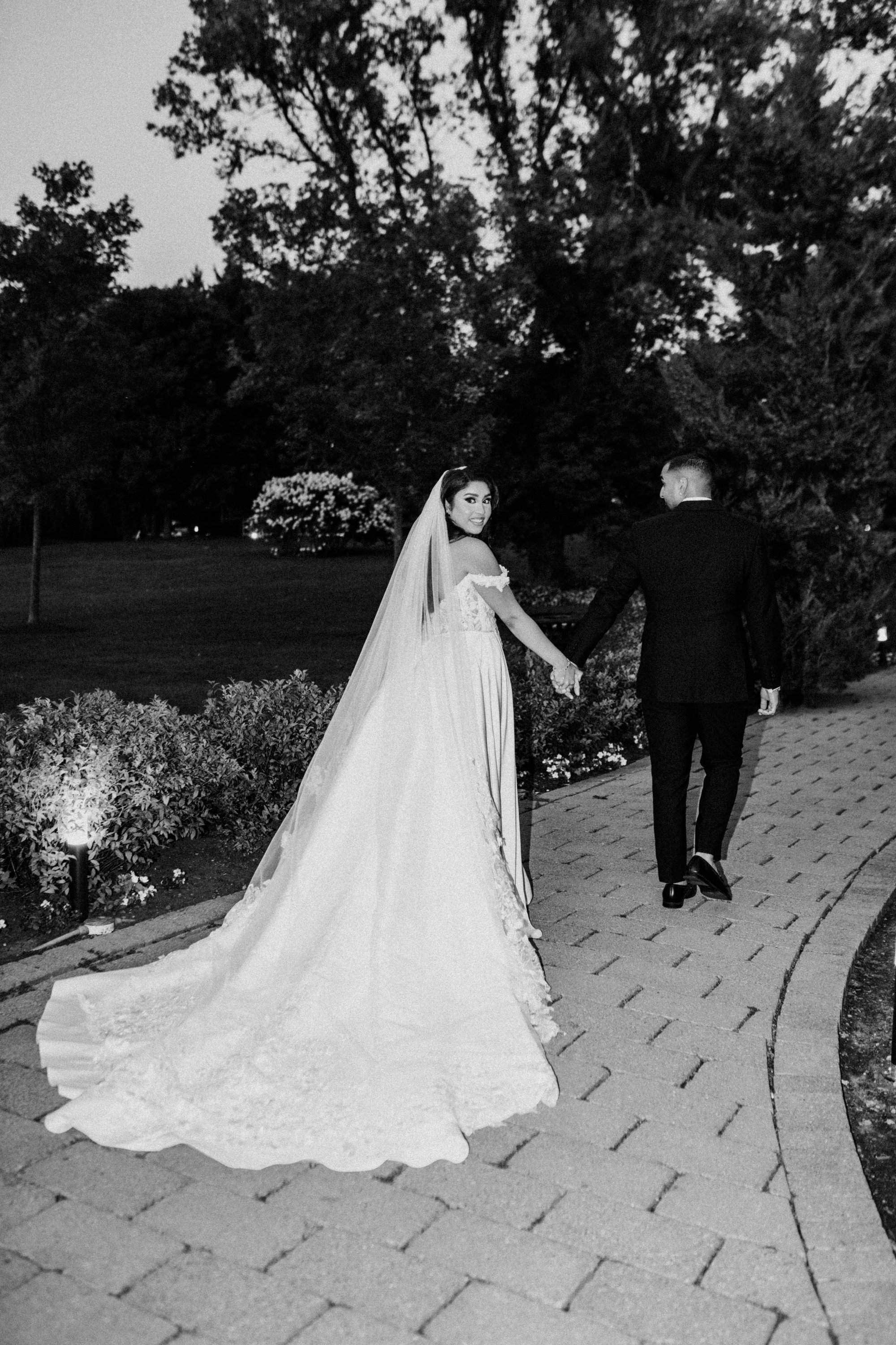 Arianna & Darren - Photo 3