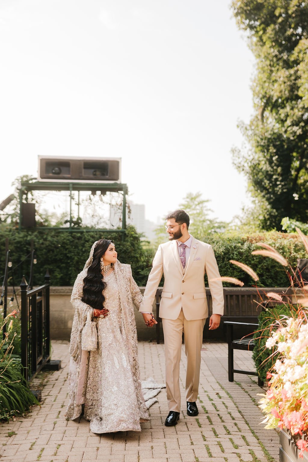 Fatima & Usman - Photo 10