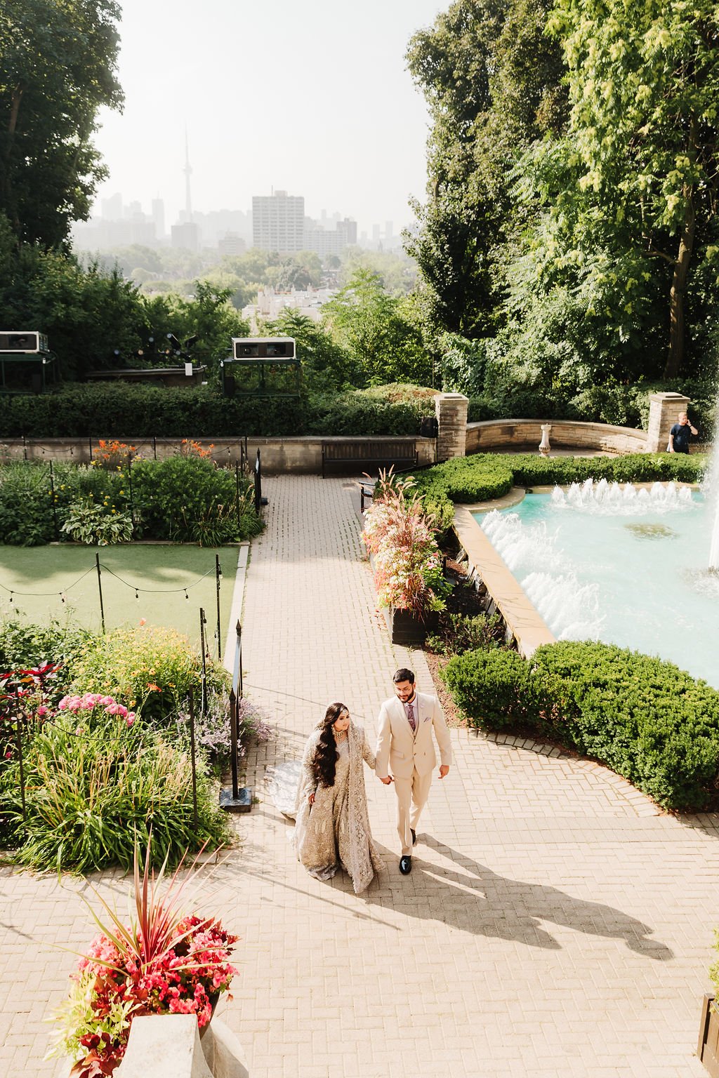 Fatima & Usman - Photo 11