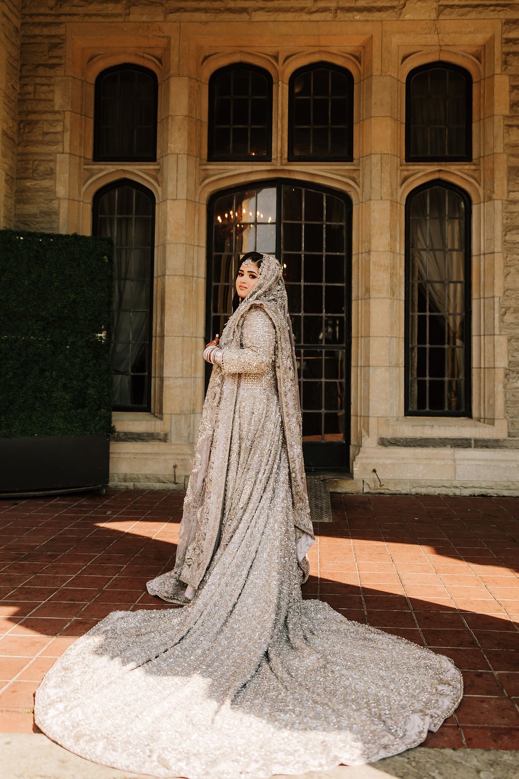 Fatima & Usman - Photo 14