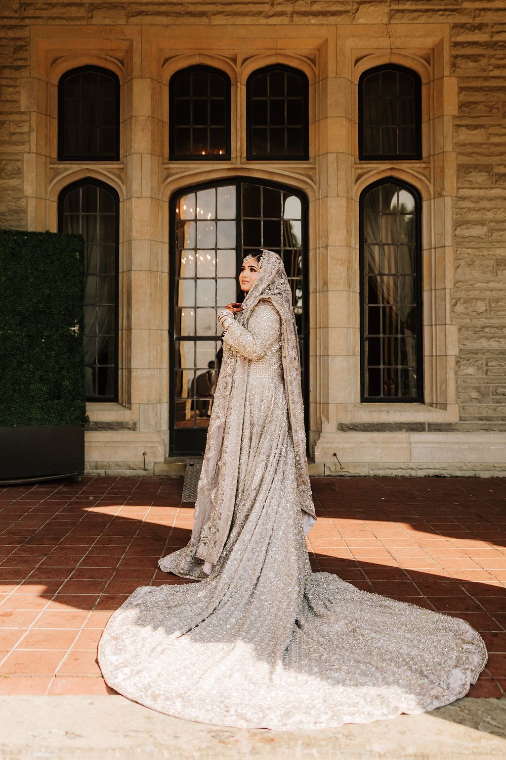 Fatima & Usman - Photo 15