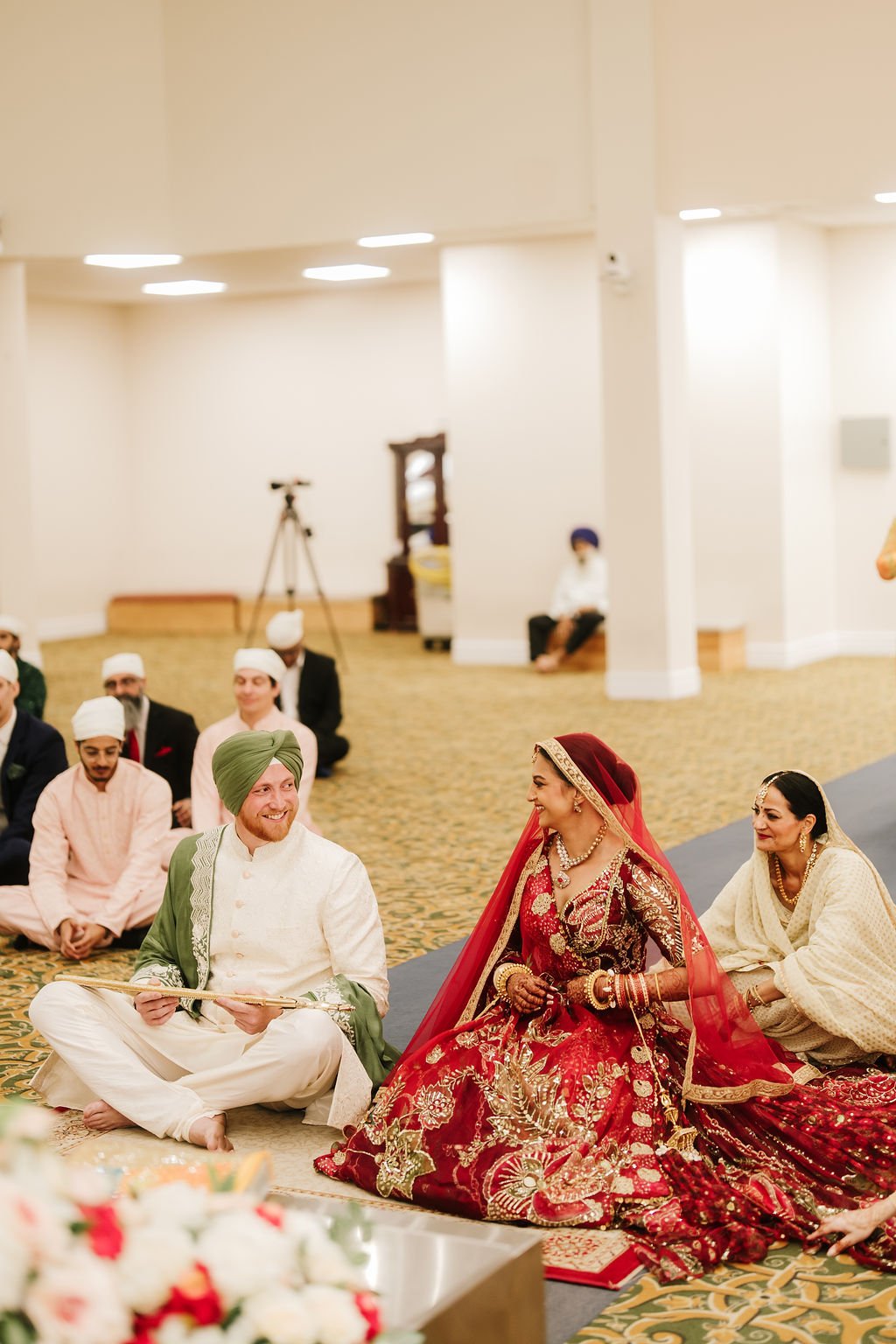 Harnaaz & Adam - Photo 4