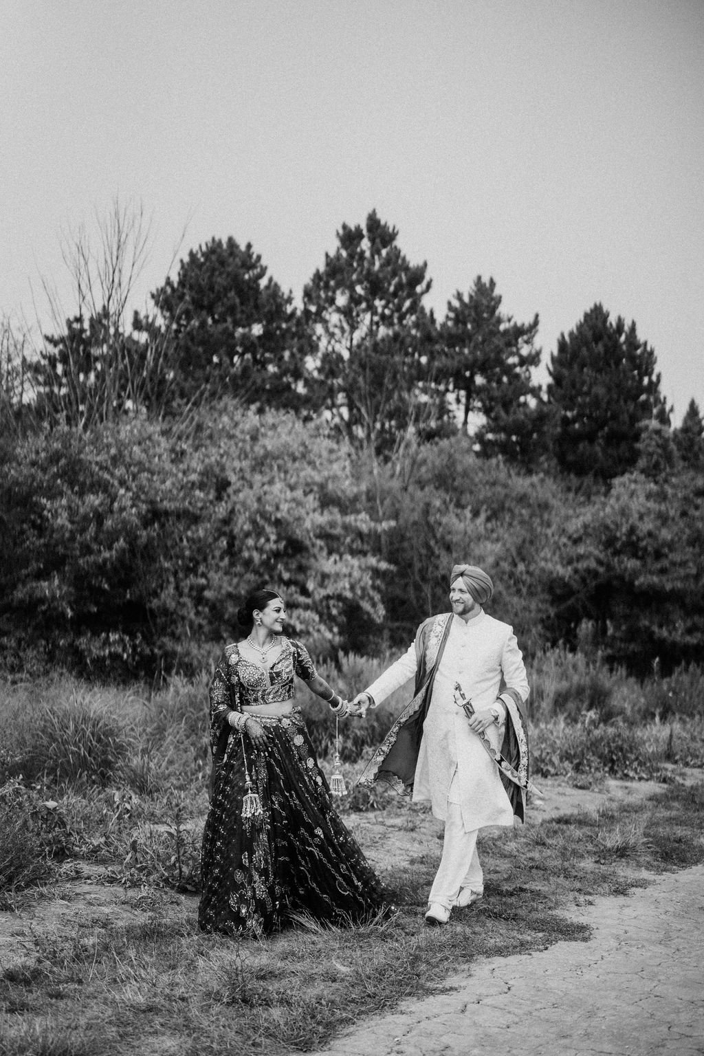 Harnaaz & Adam - Photo 10