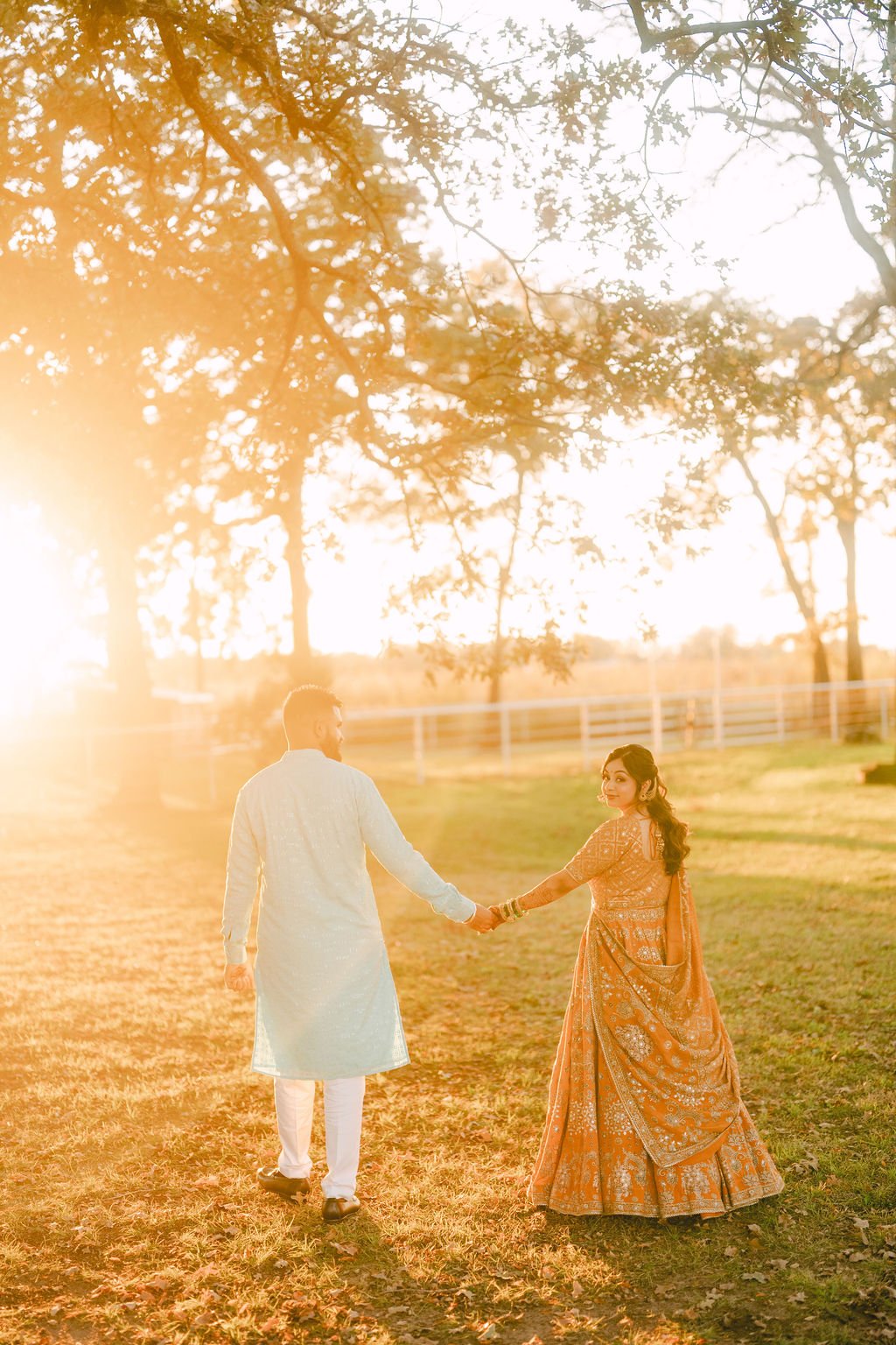 Riya & Ruben - Photo 1