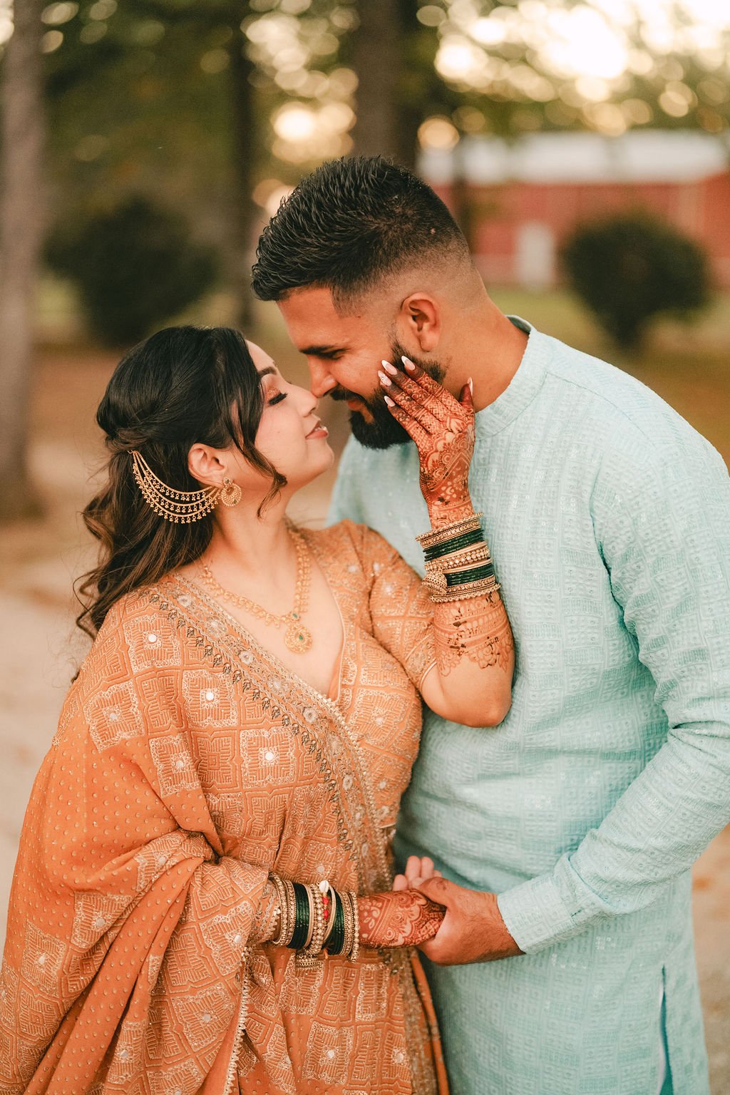 Riya & Ruben - Photo 19